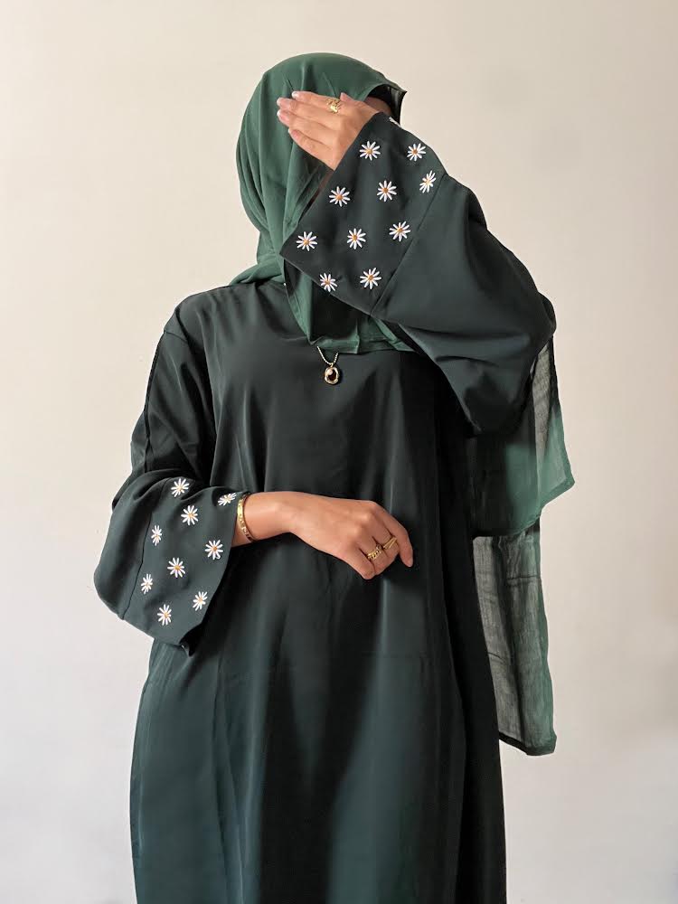 Mina Abaya